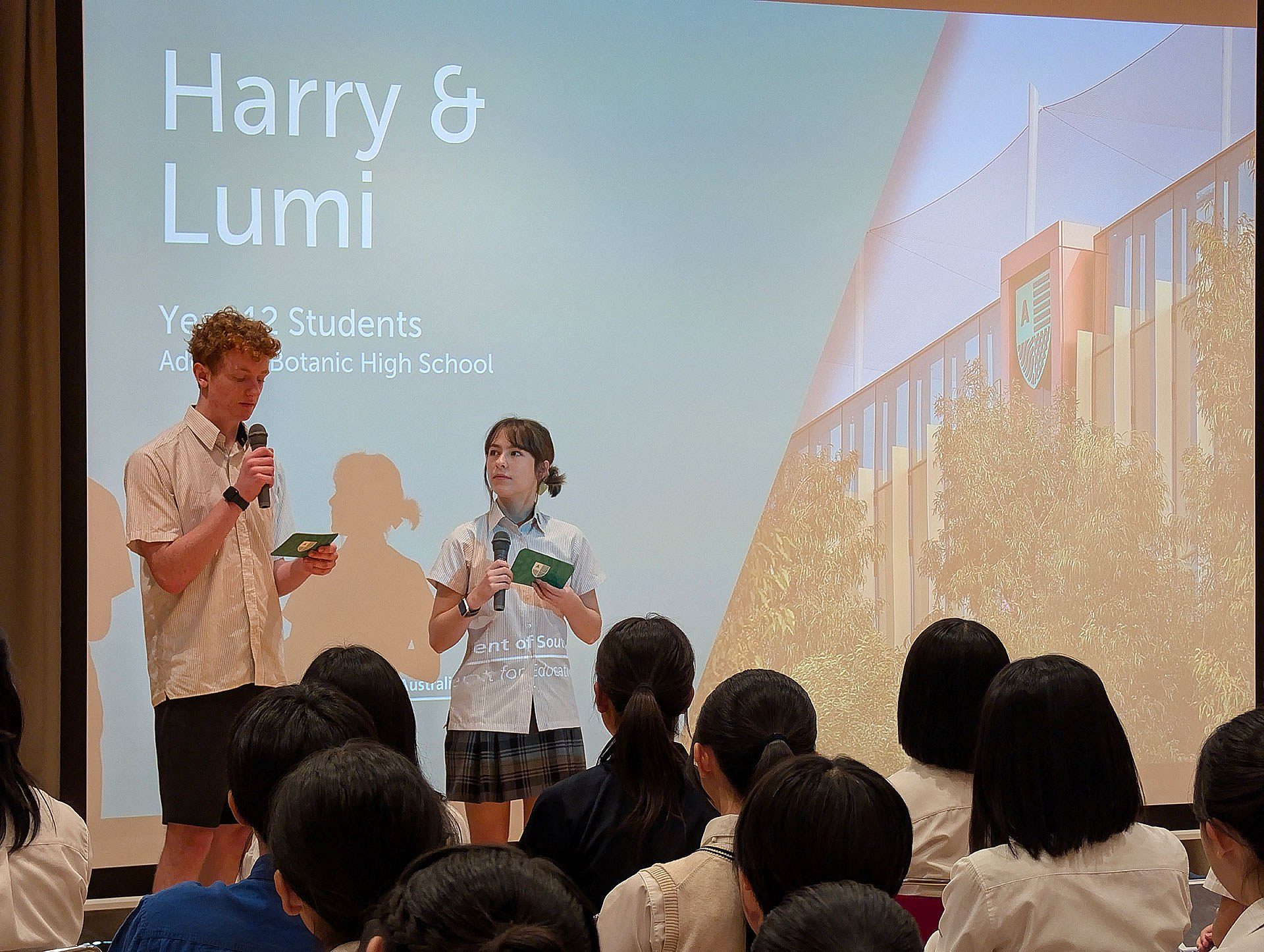 25042 TI Harry and Lumi at Ritsumeiken