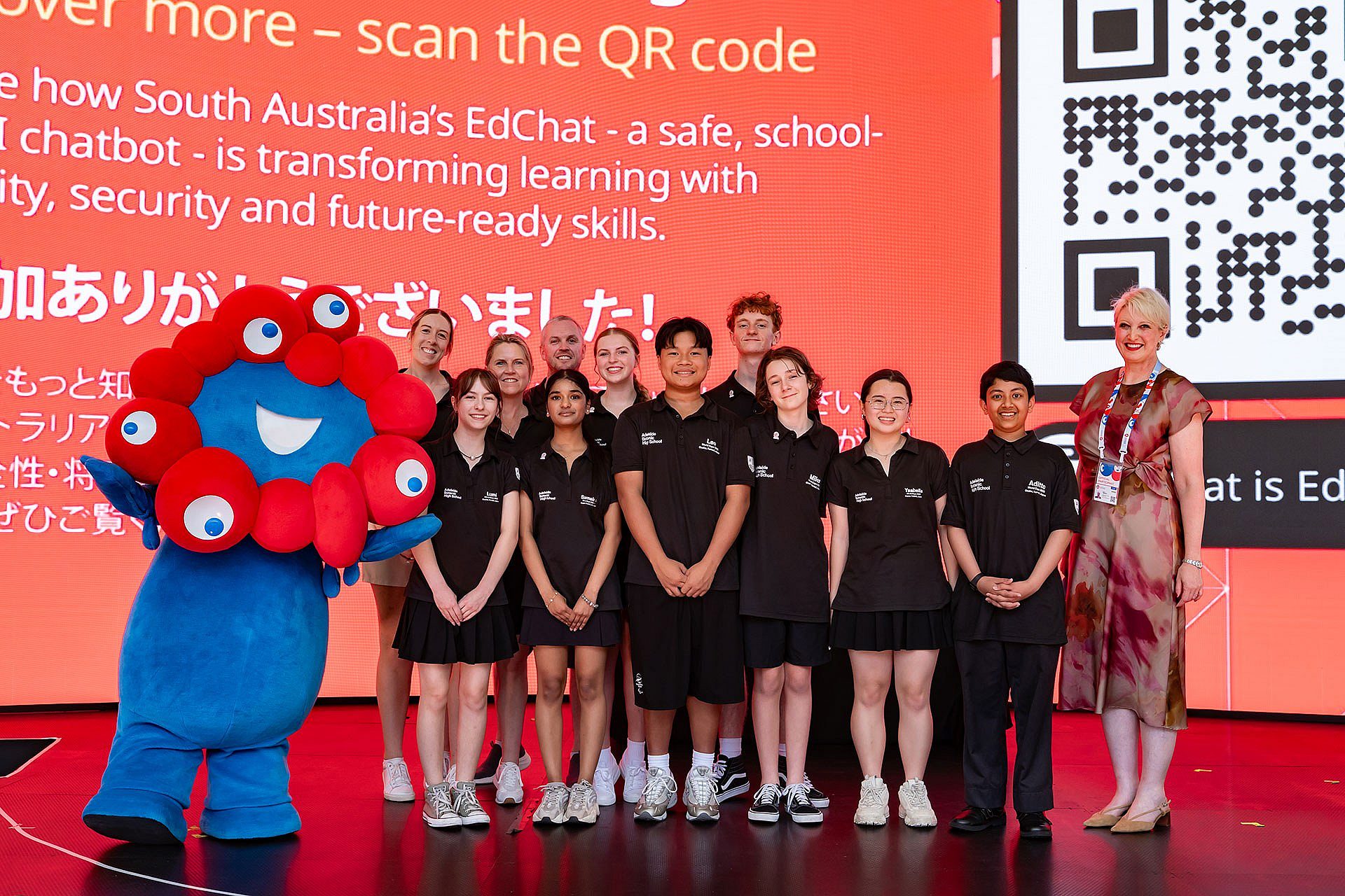 250718 0261 students on stage