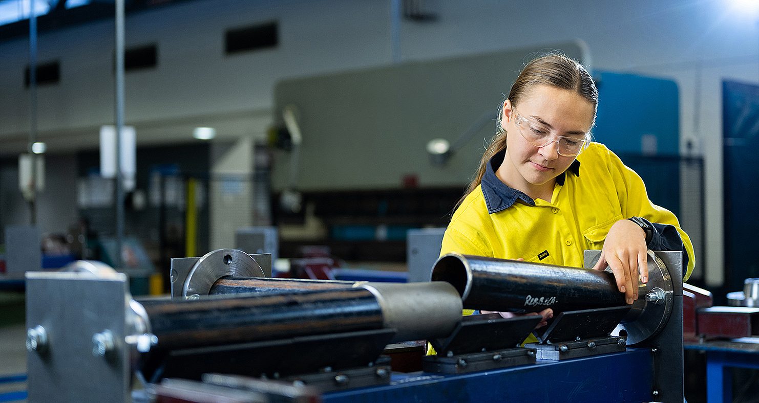 BAE Students 32 2 LR