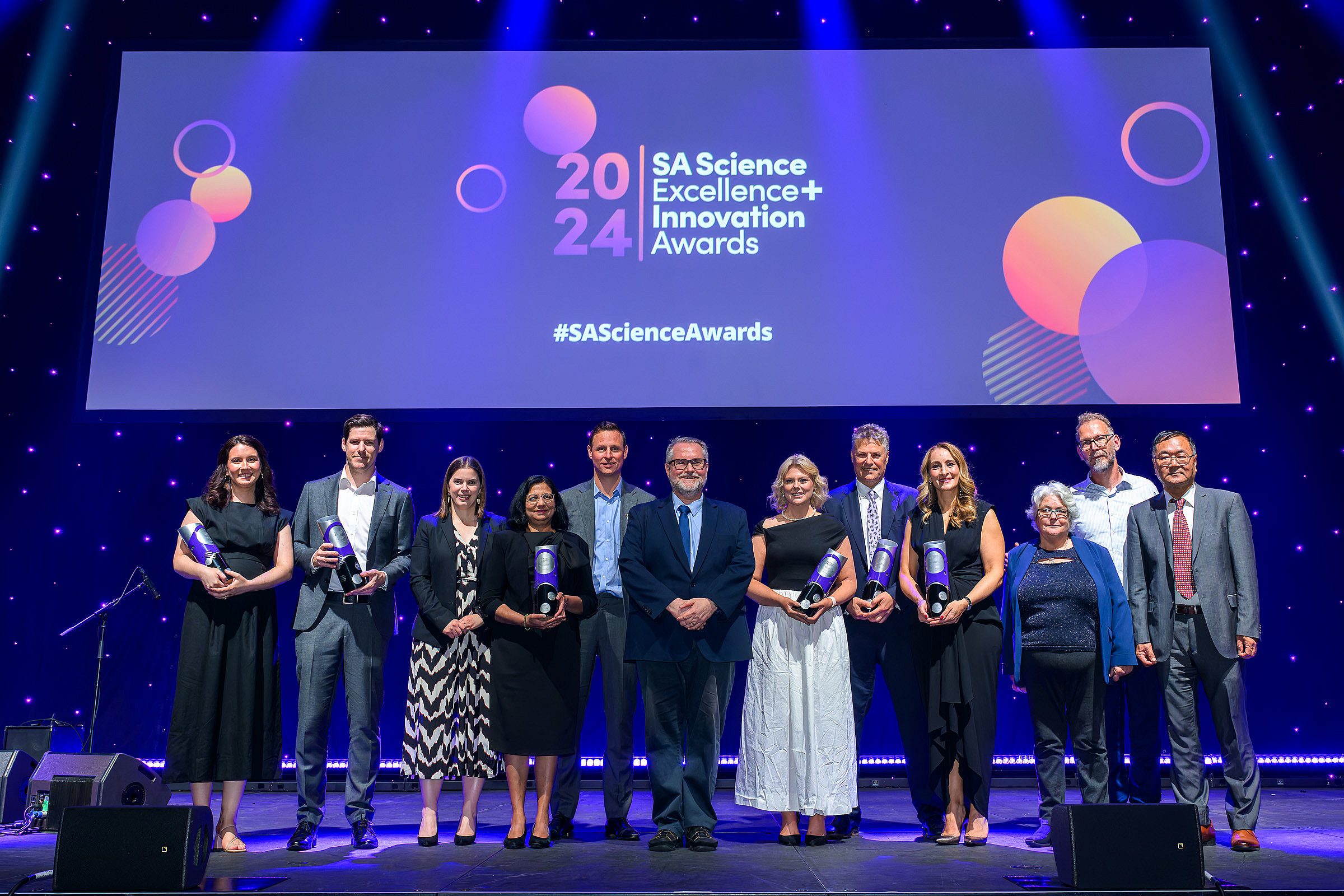 SCIENCE AWARDS 2024 Z9 E5112 Do X Web Res