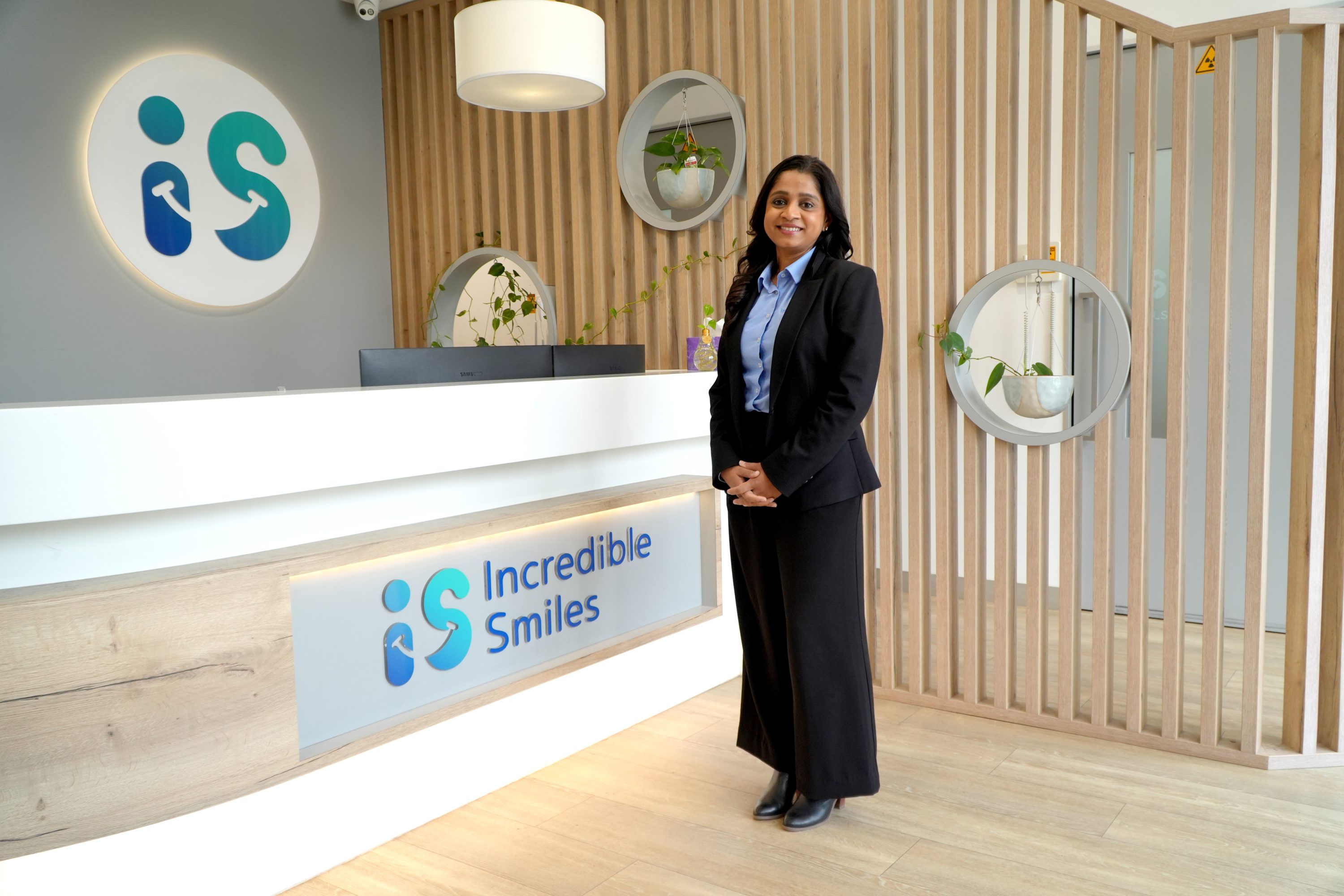 Incredible Smiles 03